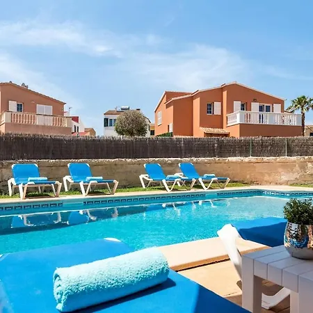 Itsasalde 3 Bedroom Villa, Cala'n Blanes カラ・エン・ブラネス