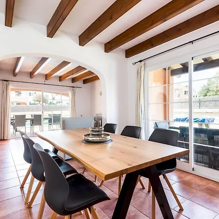 Itsasalde 3 Bedroom Villa, Cala'n Blanes * Cala'N Blanes (Menorca)